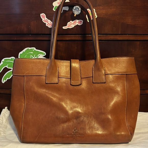 Dooney & Bourke Genuine Florentine Vacchieta Leather Shoulder Bag Logo Clip - Picture 6 of 15